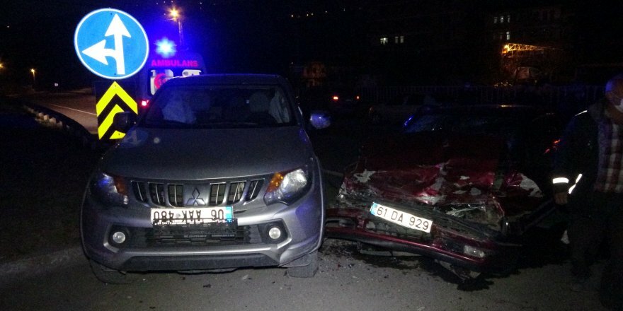 Sokağa çıkma yasağının olduğu Trabzon'da feci kaza!