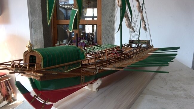 1 metrelik ahşap kadırga gemi için 8 ay uğraştı 11