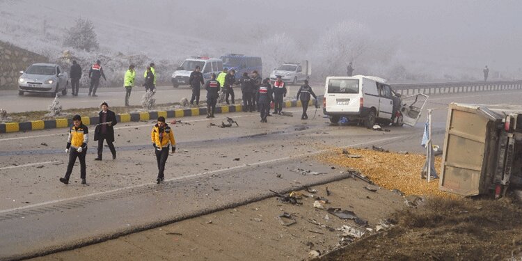 Katliam gibi kaza! Feci şekilde...