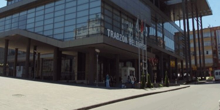 Trabzon'da T.C. krizi büyüyor!
