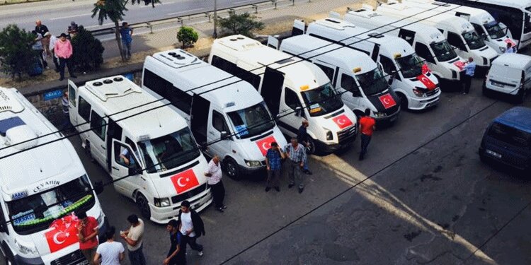 Trabzon'da bunu yapan dolmuşçu yandı! Flaş açıklama