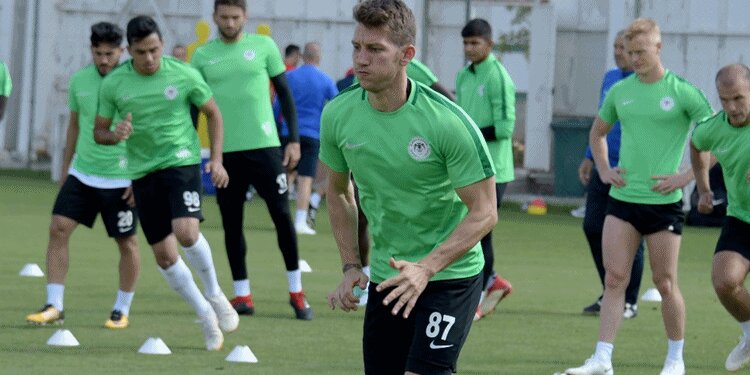 Konyaspor'da flaş gelişme! Kadrodan çıkarıldı