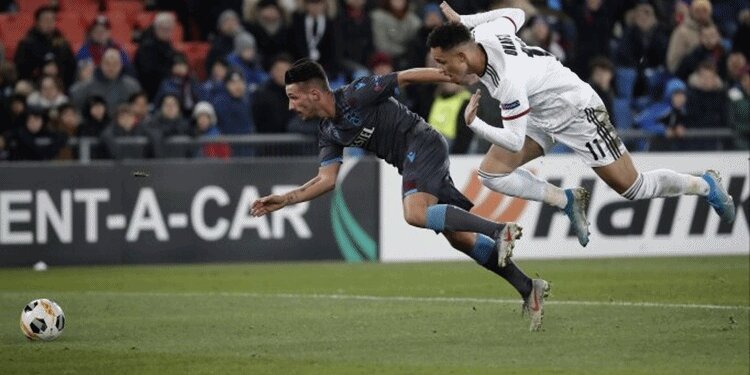 Trabzonspor'da peş peşe ayrılıklar! Sözleşmesi feshedildi