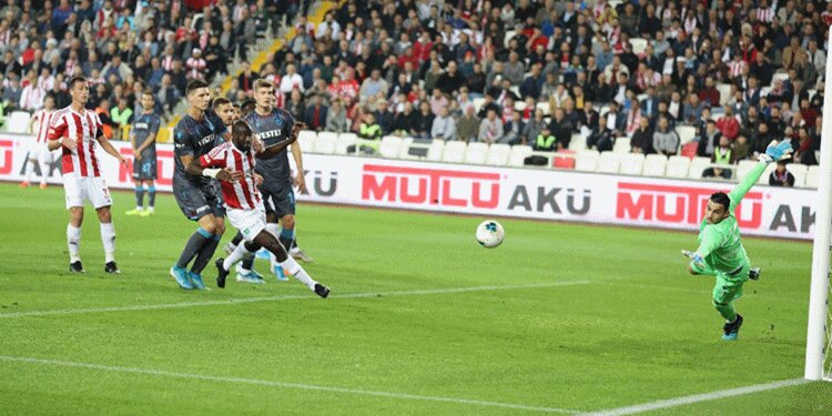 Flaş gelişme! Uğurcan Çakır'ı Sivasspor maçında izleyecekler