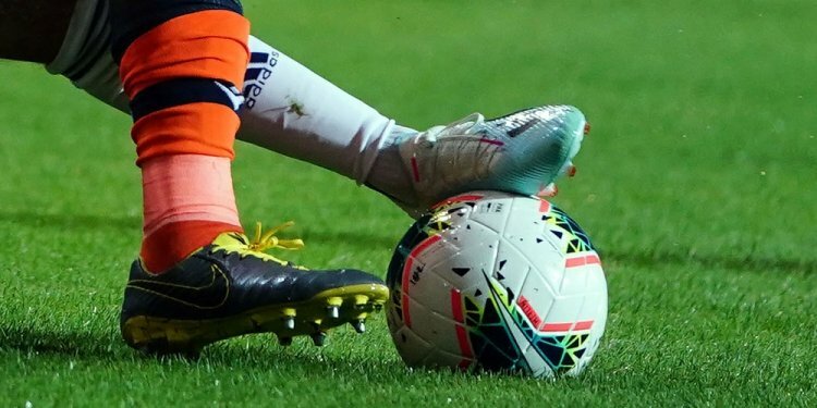 Japonya ligine corona virüs ertelemesi!