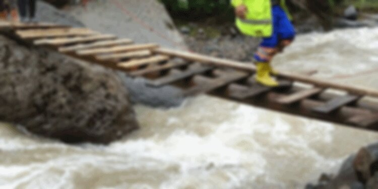 Giresun'da acı ölüm! Dengesini kaybederek dereye düştü
