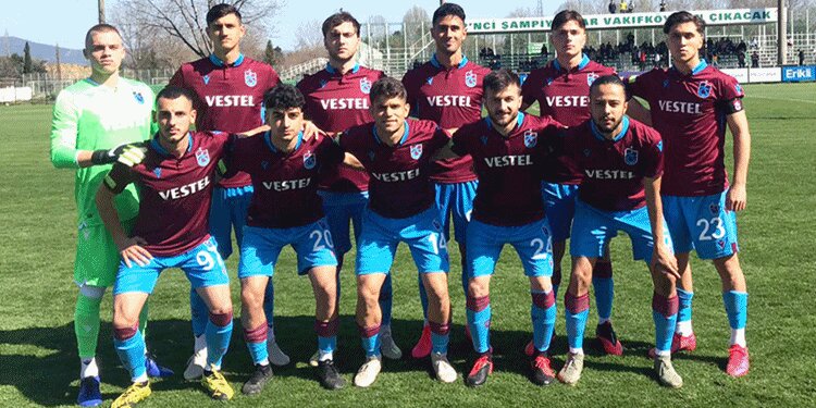 Trabzonspor'un gençleri yıktı geçti; 4-0