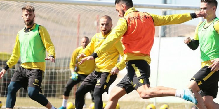 Trabzonspor'un rakibi Malatyaspor'da tam 7 eksik