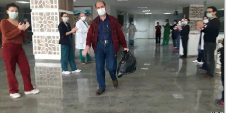 Gümüşhane'de ilk! Yoğun bakım Koronavirüs hastası taburcu oldu