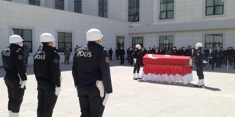 Trabzonlu emniyet müdürü hayatını kaybetti