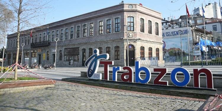 Trabzonlular yasağa uydu!
