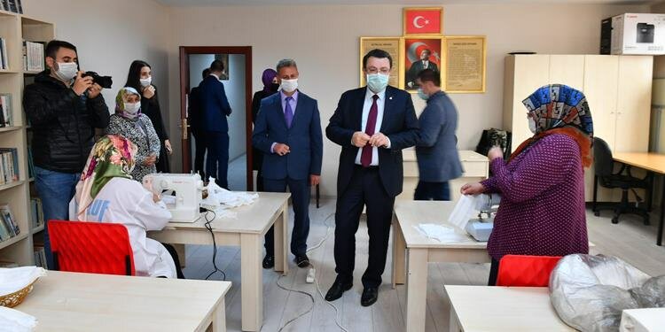 Ortahisar Belediyesi maske üretimine başladı!