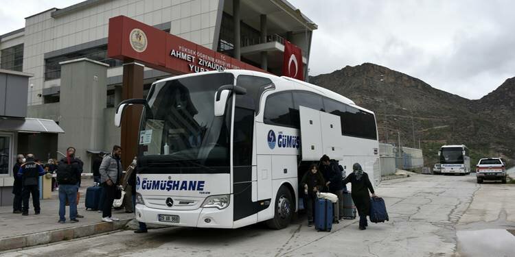 Gümüşhane'de karantinaya alınmışlardı! Gönderildiler
