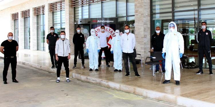 Antalyaspor'da Koronavirüs test sonuçları açıklandı!