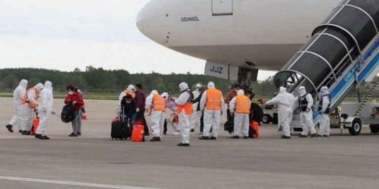 Yurt dışından gelenler artık yurtlarda karantinaya alınmayacak