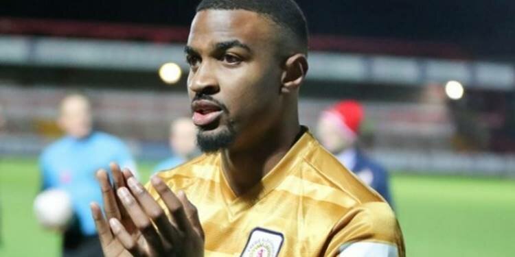 Genç futbolcu evinde ölü bulundu!