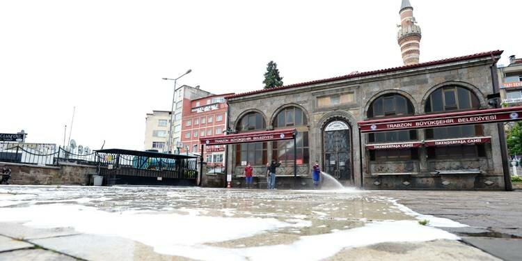 Trabzon'da cami seferberliği!