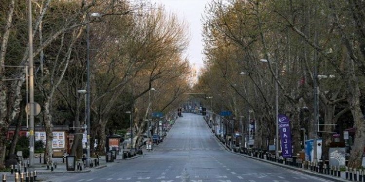 Hafta sonu çıkma yasağı var mı? Belli oldu