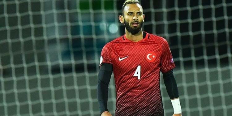 Milli futbolcu, Trabzonspor'a önerildi!