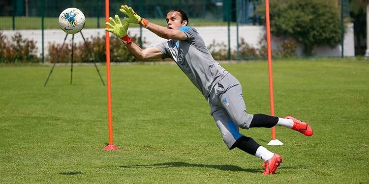 Erce Kardeşler; "Şampiyonluğun en büyük favorisi..."