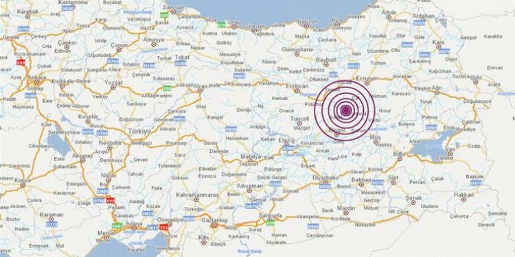 Bingöl valisi açıkladı: “Yaralılar var!”