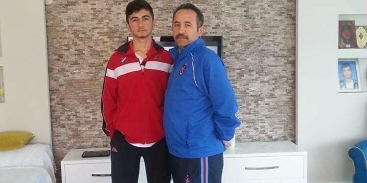 20 yaşındaki genci kene ısırdı!