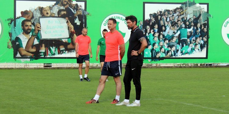 Karadeniz ekibinde teknik adamla yollar ayrıldı