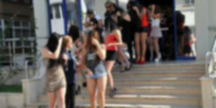 Trabzon'da fuhuşa geçit yok! 18 kadın...