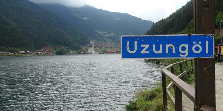 Kuveyt'ten gelen turistler Uzungöl'ü canlandırdı!