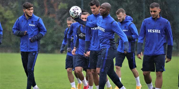 Trabzonspor'da Alanyaspor hazırlıkları sürüyor!