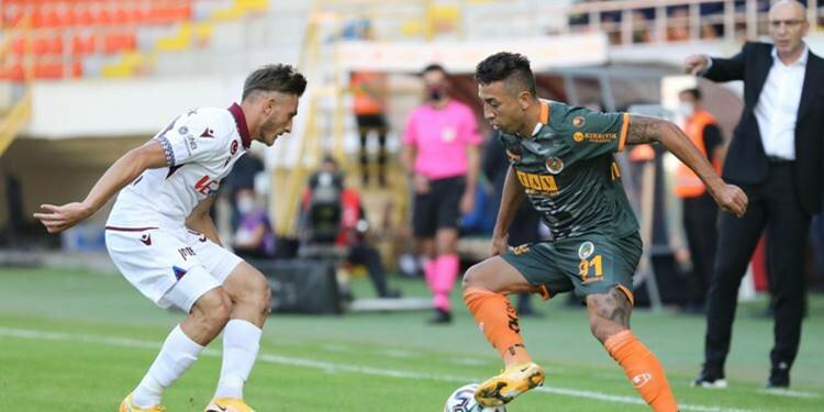 Alanyaspor 0-0 Trabzonspor... İlk yarıda neler oldu?
