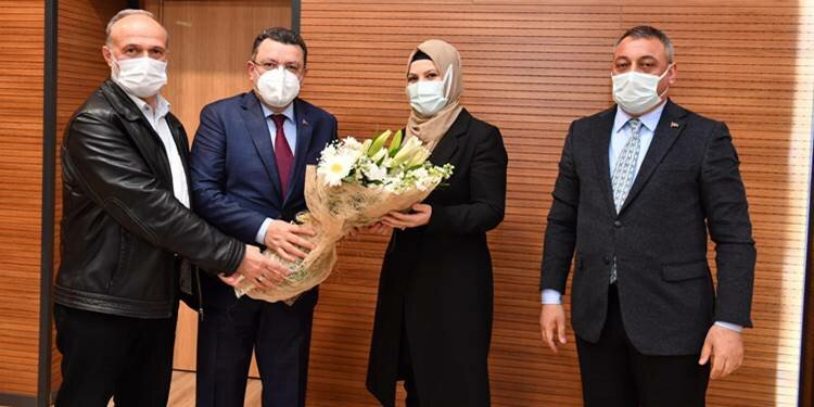 Başkan Genç, AK Parti Ortahisar teşkilatıyla buluştu!