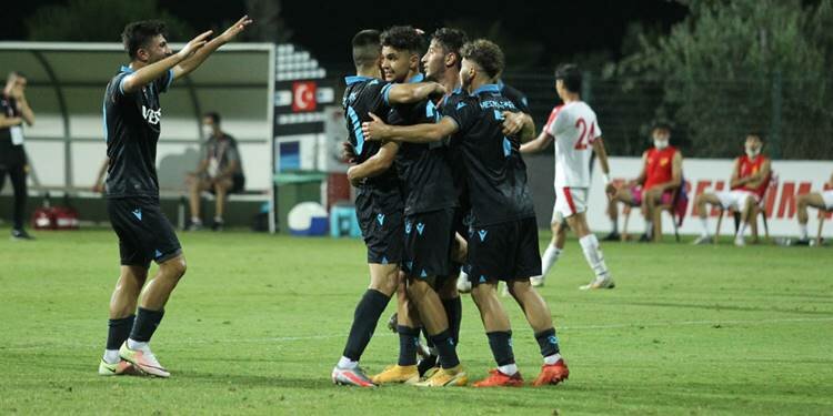 Trabzonspor'un rakibi Fenerbahçe oldu!