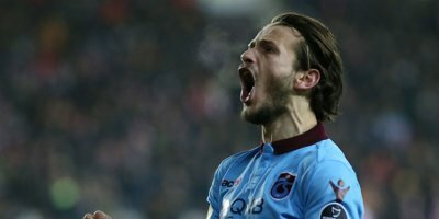 Abdülkadir Parmak'a yeni sözleşme!