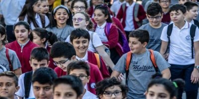 Öğrencilerin merak ettiği yaz tatili sorusuna Bakan Selçuk'tan yanıt!